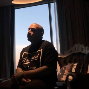 Meet your Posher, Henry